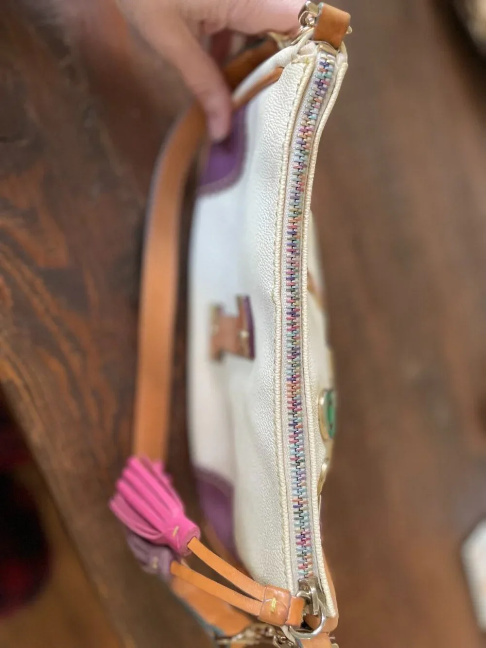 Dooney & Bourke lightweight design
